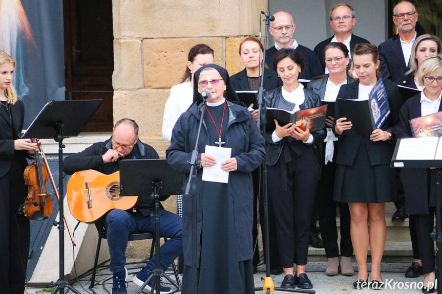 Koronka na ulicach miast - Krosno dołącza do światowej inicjatywy