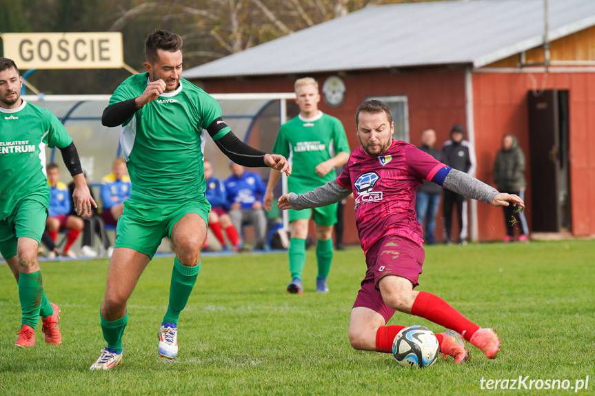 Łęki Strzyżowskie szorują dno tabeli. Rędzinianka Wojaszówka wygrywa derby