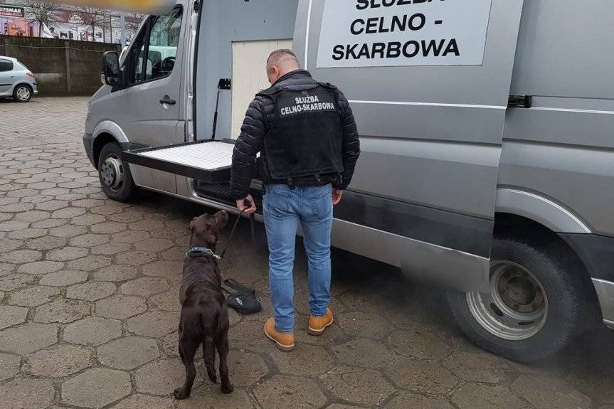 Policjanci zabezpieczyli narkotyki