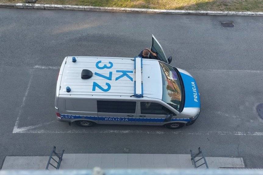 Dzielnicowy zatrzymał poszukiwanego pięcioma listami gończymi