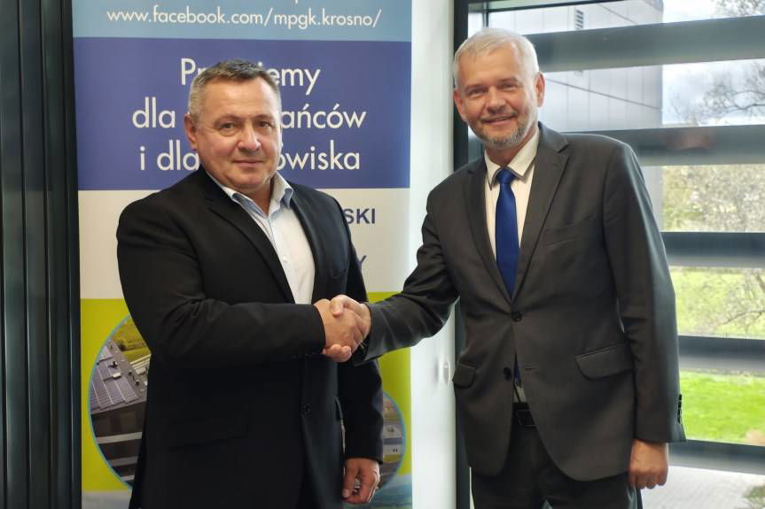 Współpraca Krośnieńskiego Holdingu Komunalnego i "Elektryka". Z teorii do praktyki