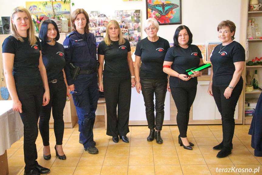 Bądź widoczny, noś odblaski. Akcja KGW Korczynianka