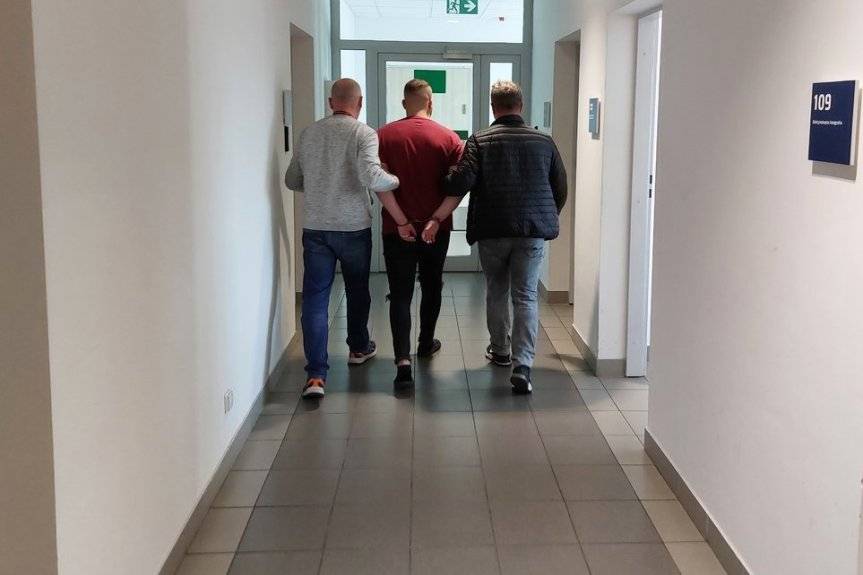 Wyłudzali kredyty, trafili do aresztu