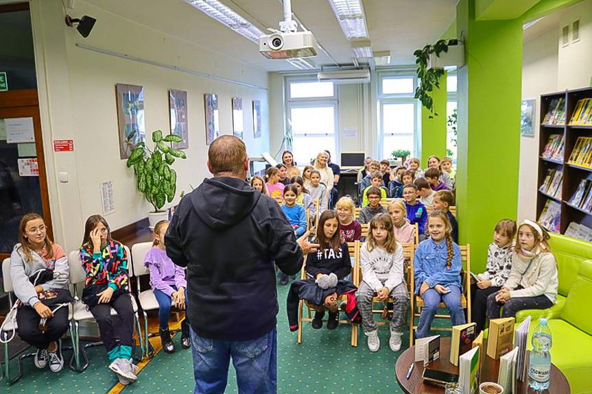 O przygodach Elfa i sztuce pisania – spotkania z Marcinem Pałaszem