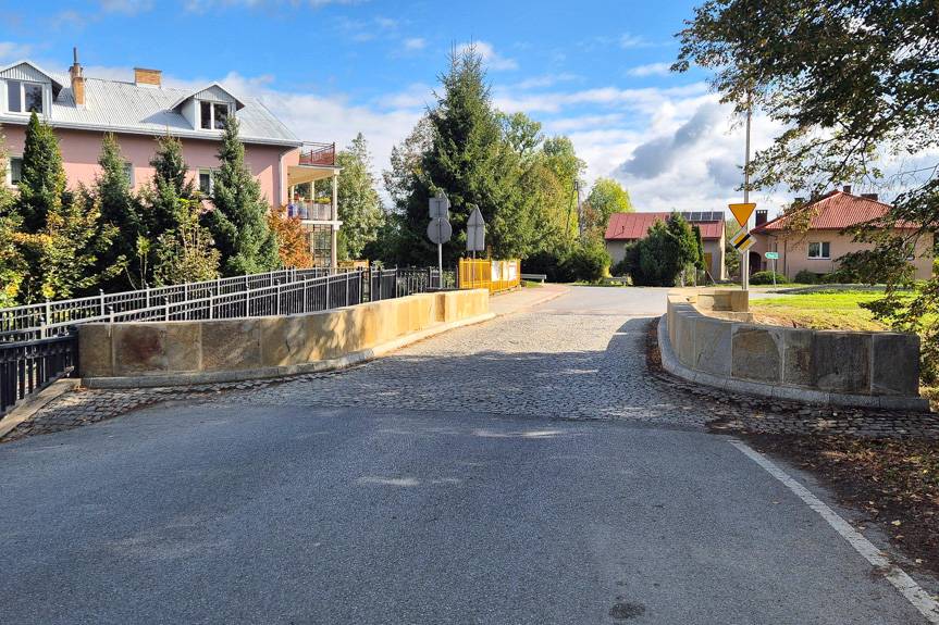 Remont mostu się przedłuża. Kierowcy muszą uzbroić się w cierpliwość