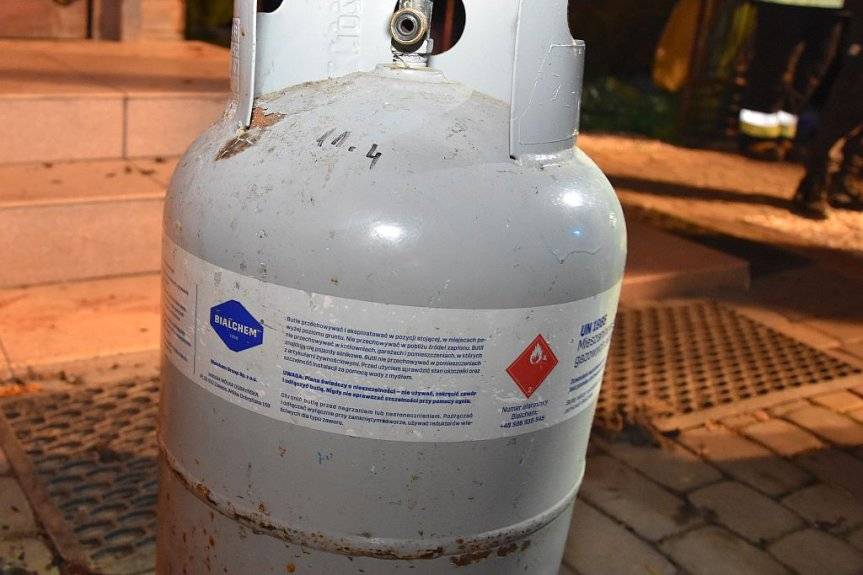 Pożar w Chłopicach, poszkodowani seniorzy
