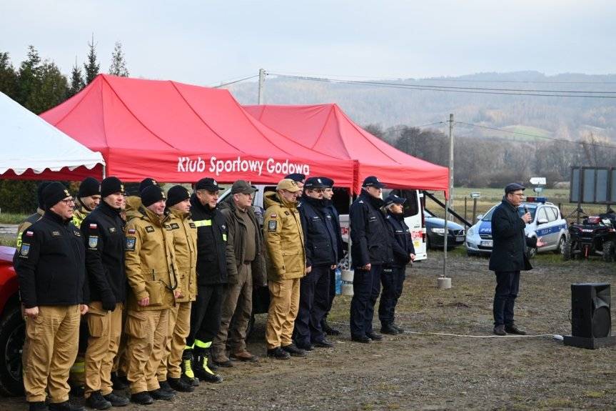 Wspólne ćwiczenia strażaków i policjantów
