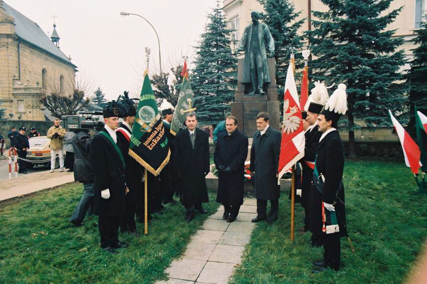 Barbórka 1997 w Krośnie. Zobacz zdjęcia