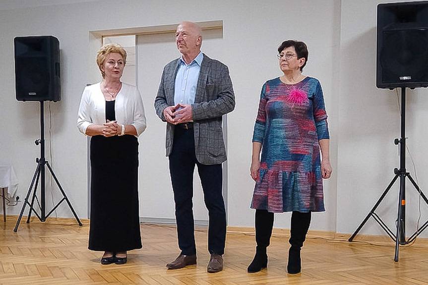 Seniorzy bawili się na Andrzejkach