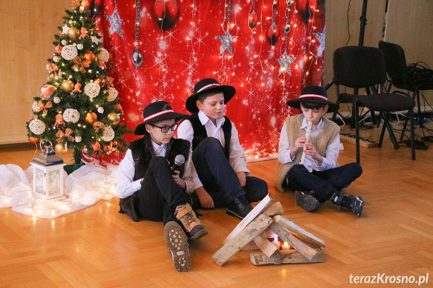 Kiermasz bożonarodzeniowy we Wrocance [ZDJĘCIA]