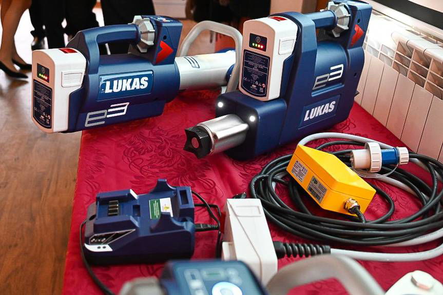 Nowoczesny sprzęt ratowniczy trafił do strażaków