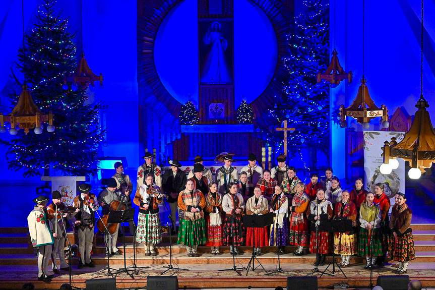 Góralskie kolędowanie w Krośnie. Wystąpi legendarny zespół z Podhala