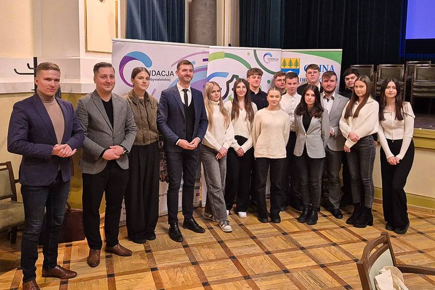 Młodzi samorządowcy z Iwonicza-Zdroju uczyli się demokracji w praktyce