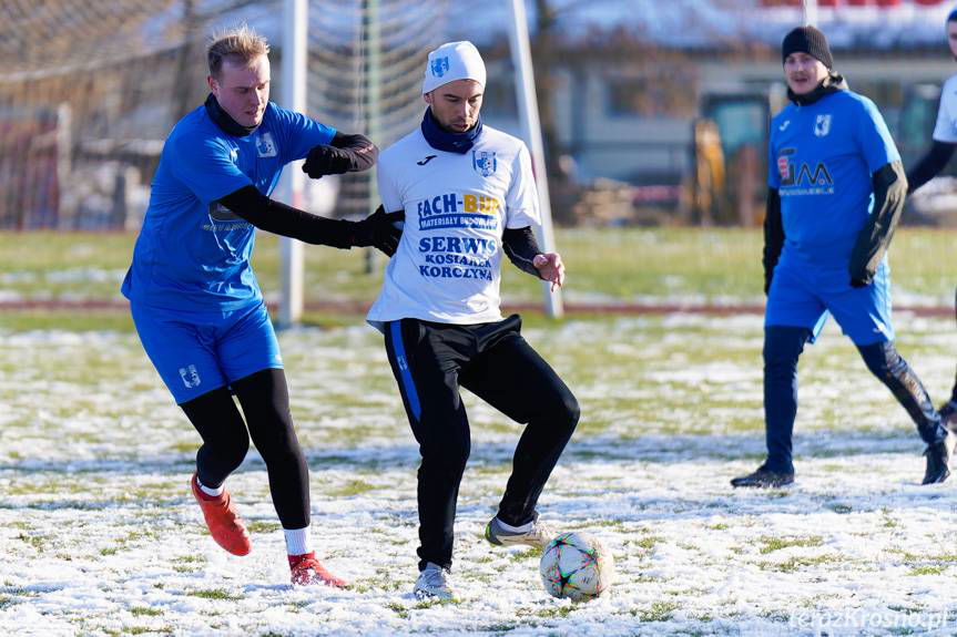 Kotwica Korczyna kultywuje sylwestrową tradycję