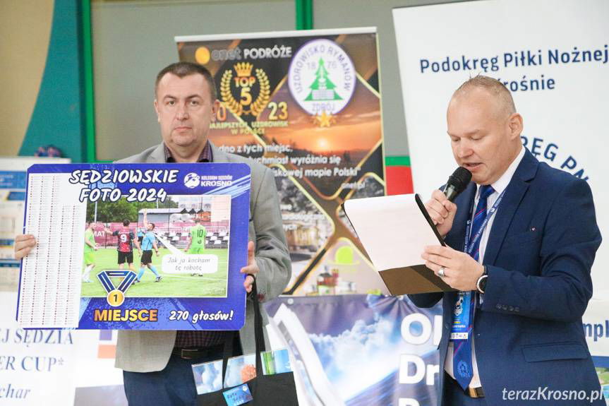 Noworoczny turniej Sędzia Winter Cup w Krośnie [ZDJĘCIA]