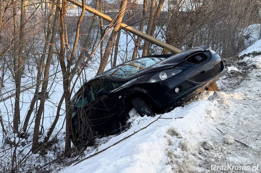 Krościenko Wyżne. Jazdę zakończyła w rowie