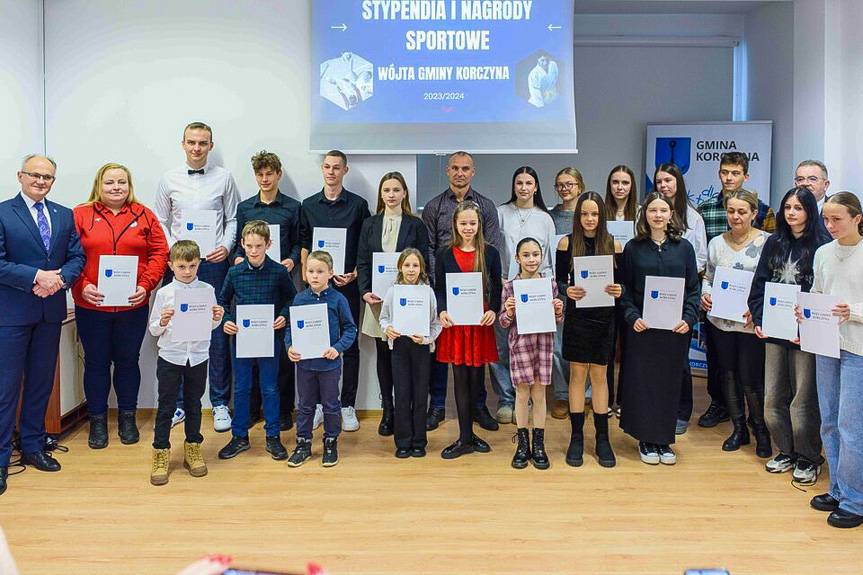 Sportowe talenty Gminy Korczyna nagrodzone przez Wójta
