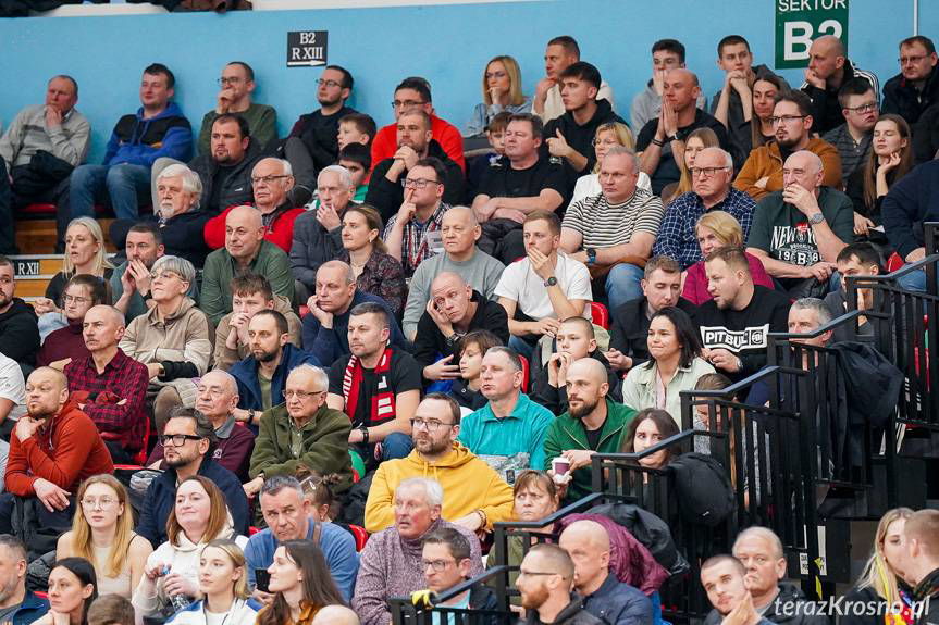 Nie tak to miało wyglądać. Miasto Szkła Krosno uległo OPTeam Energia Polska Resovii Rzeszów 95:109 [ZDJĘCIA]