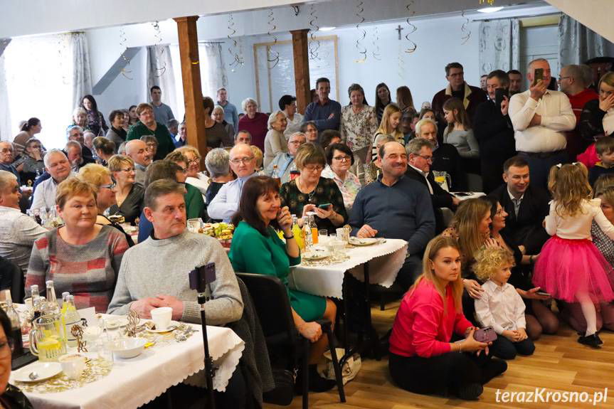 Uroczysty Dzień Babci, Dziadka i Seniora w Króliku Polskim [ZDJĘCIA]
