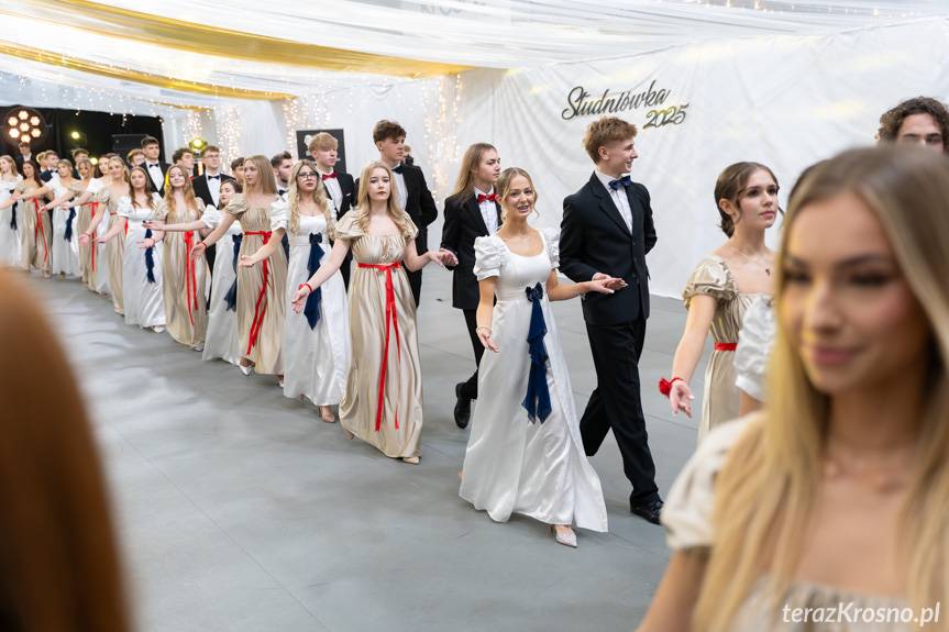 Studniówka jak z marzeń! Tak bawili się maturzyści z "Kopernika"