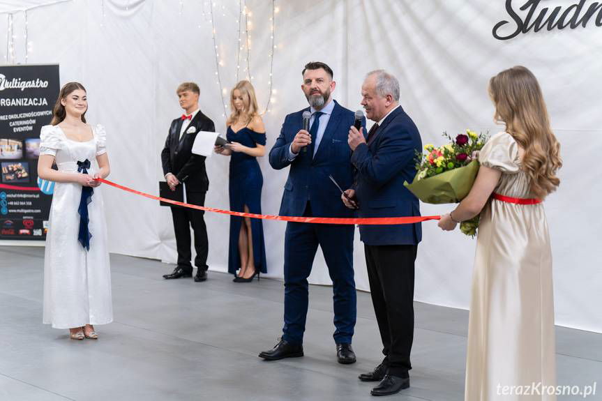 Studniówka jak z marzeń! Tak bawili się maturzyści z "Kopernika"