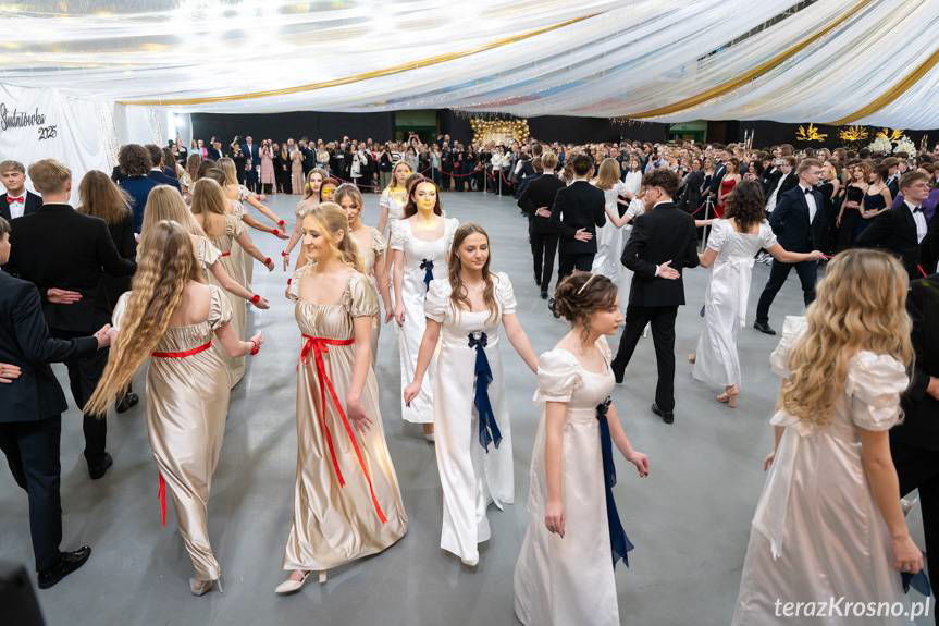 Studniówka jak z marzeń! Tak bawili się maturzyści z "Kopernika"