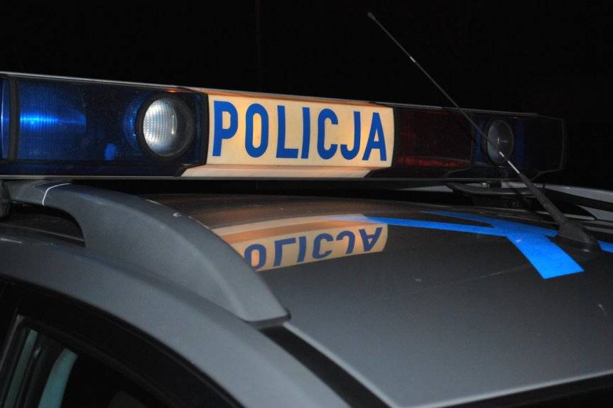 Po pijanemu uszkodził cztery zaparkowane pojazdy
