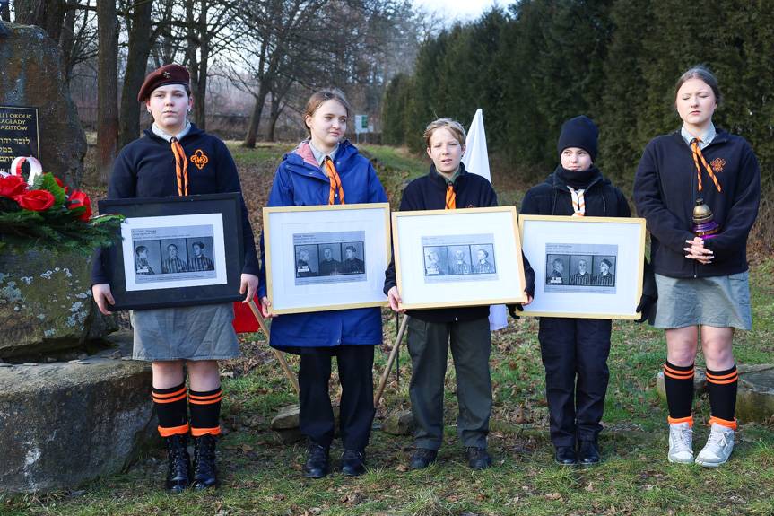 Dukla uczciła pamięć ofiar Holokaustu w 80. rocznicę wyzwolenia Auschwitz