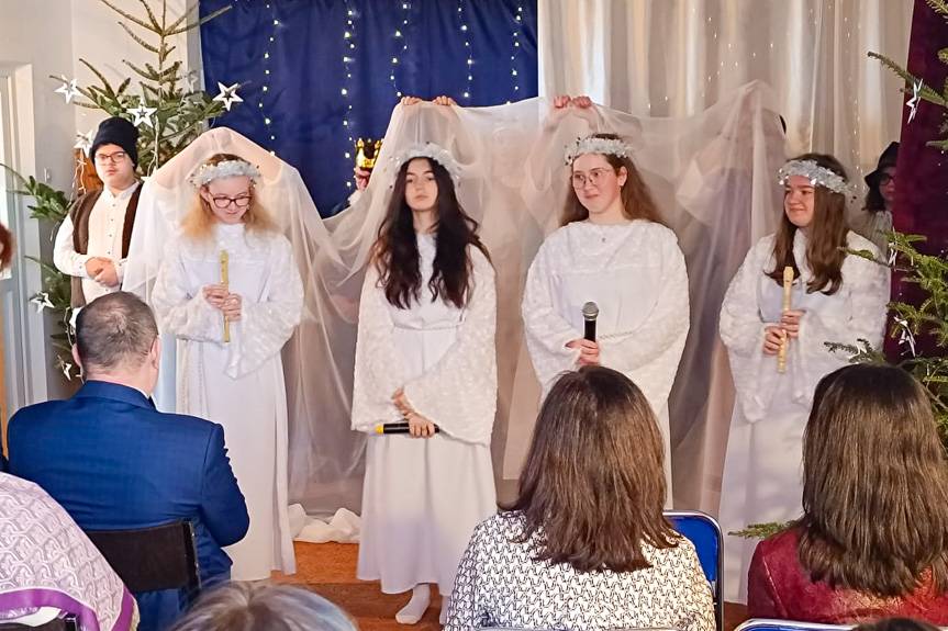 Jasełka w wykonaniu wychowanków SOSW w Iwoniczu-Zdroju