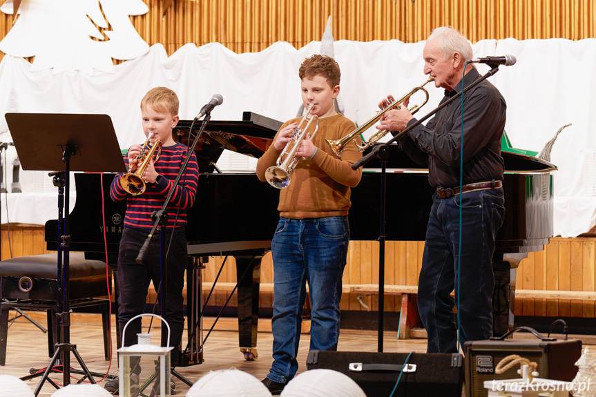 VI Koncert kolęd muzykujących rodzin [WIDEO]