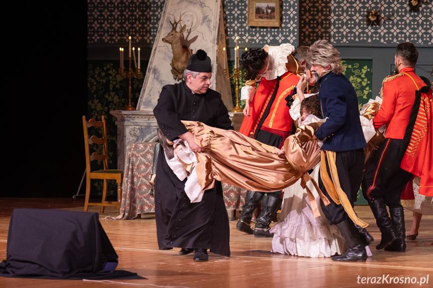 "Damy i huzary" w szczytnym celu [ZDJĘCIA]