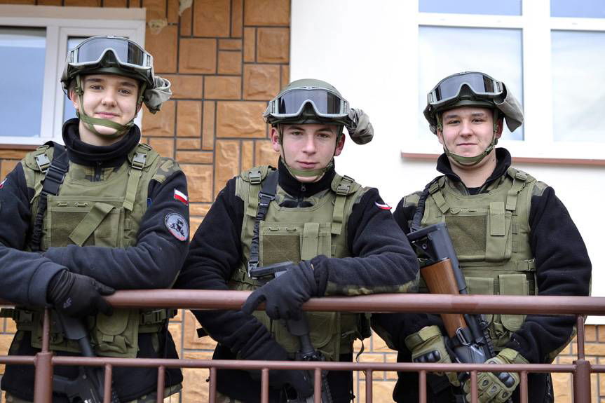 Uczniowie LO w Rymanowie na specjalistycznym szkoleniu wojskowym