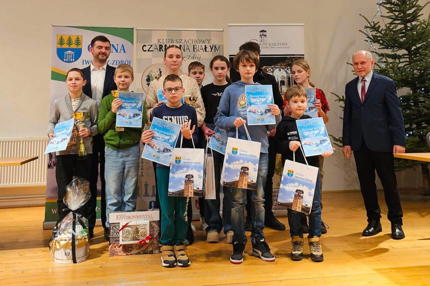 Szachy królowały w Iwoniczu. Zimowa edycja turnieju za nami
