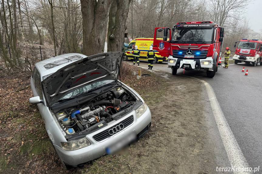 Zderzenie samochodów na DK19 w Woli Komborskiej