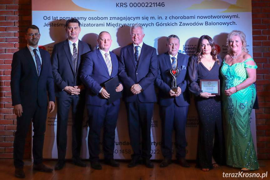 Bal Otwartych Serc w Krośnie. Goście otworzyli serca i portfele dla potrzebujących [ZDJĘCIA]