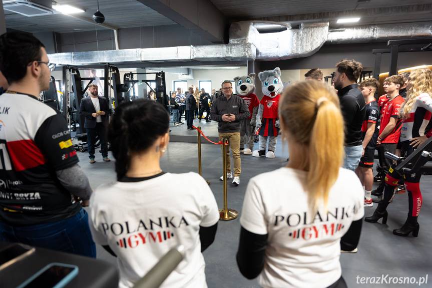 Nowoczesne wyposażenie i komfortowe warunki. Polanka GYM już działa