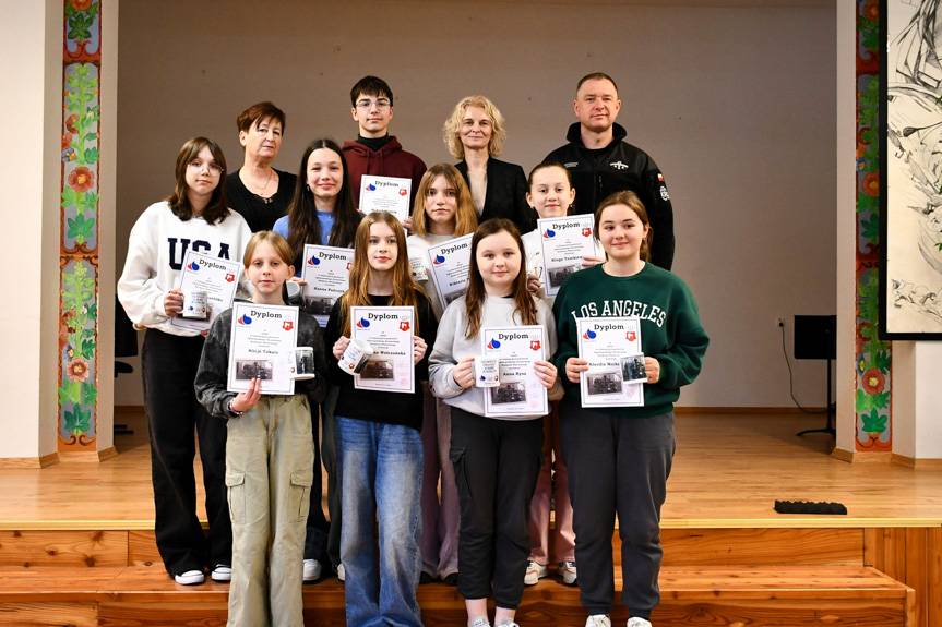 Nagrody w Strażackim Konkursie Plastycznym dla uczniów z Gminy Rymanów