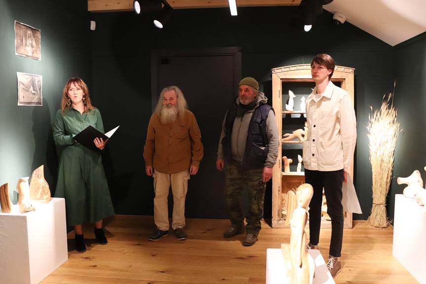 Mistrzowie drewna, słomy i obrazu – niezwykłe dzieła w Etnocentrum