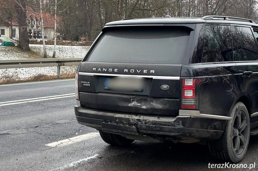 Zderzenie dwóch samochodów w Moderówce