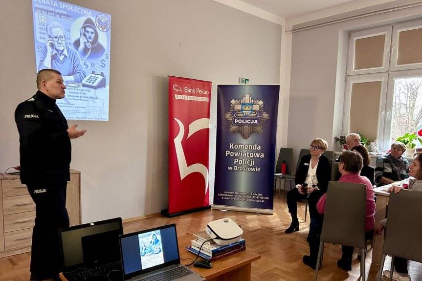 Debata "Bezpieczny Senior - Jak Nie Dać Się Oszukać" w Temeszowie