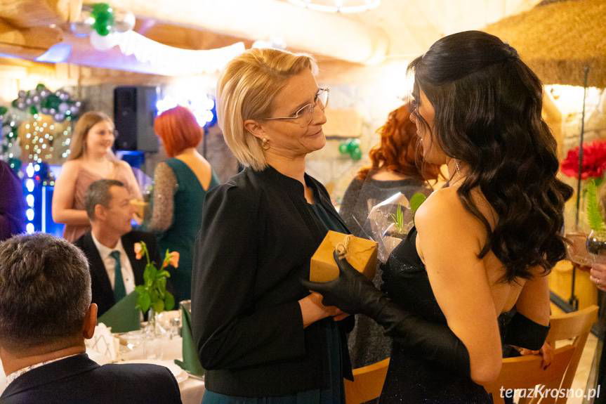 Ta noc należała do nich. Maturzyści ZSGH bawili się na studniówce [ZDJĘCIA]