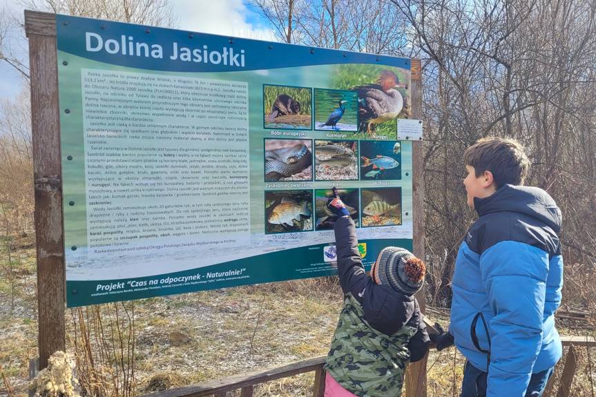 Mieszkańcy Gminy Jedlicze  wspólnie sprzątali brzegi Jasiołki i Chlebianki