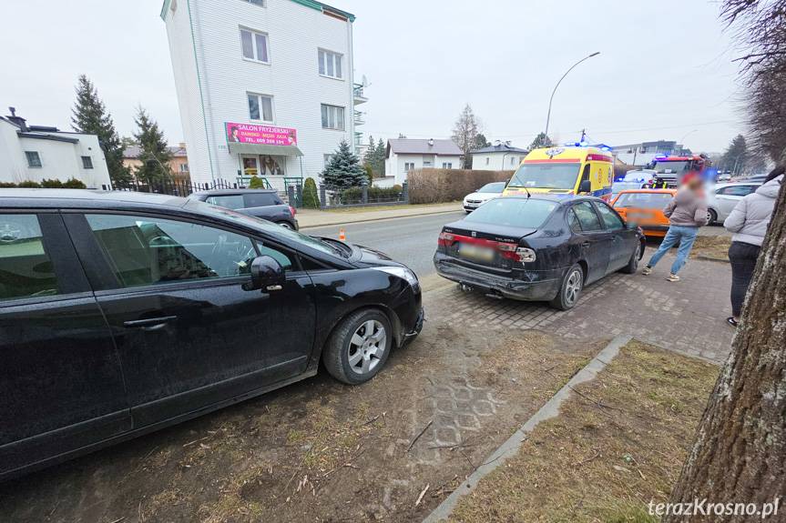 Zderzenie trzech samochodów na Krakowskiej