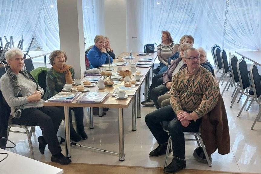 Cyfrowe bezpieczeństwo tematem spotkania z seniorami