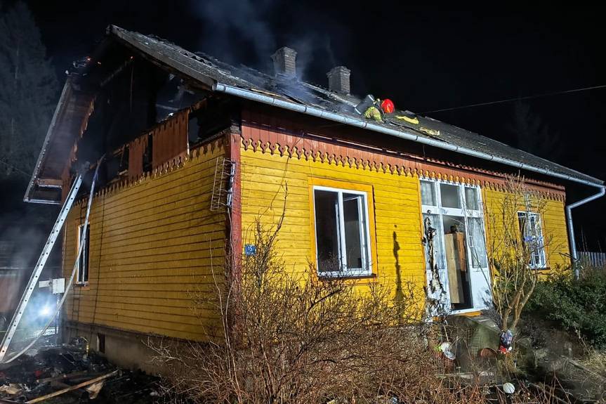 Tragiczny pożar w Brzozowie. Zginęły dwie osoby