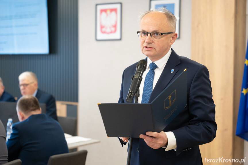 Podziękowania dla tych, którzy nie zawiedli. Wójt Korczyny uhonorował służby [ZDJĘCIA, WIDEO]