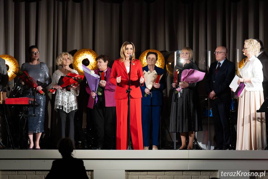 Ich historie inspirują. W Rogach nagrodzono kobiety pełne pasji i determinacji