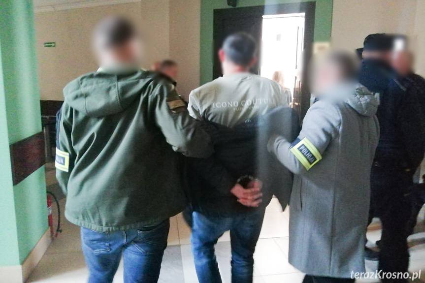 Kradzież pieniędzy w kantorze. Sąd aresztował trzech obywateli Rumunii