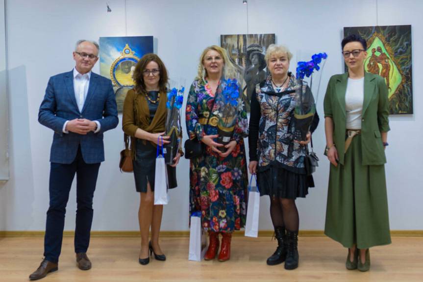 "Trzy Kobiety - Trzy Spojrzenia" - wyjątkowa wystawa w Dworze Szeptyckich