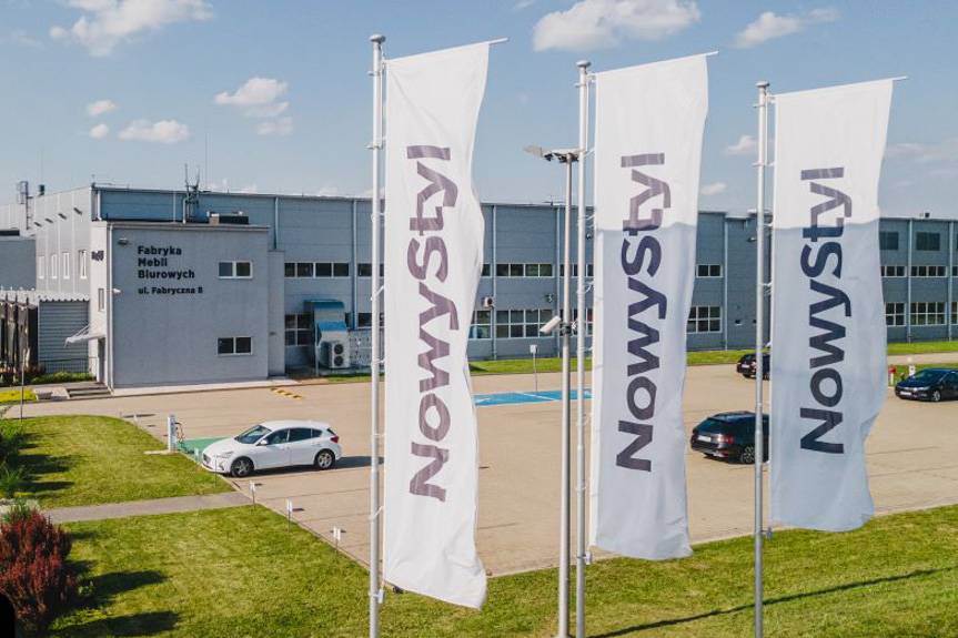 5 milionów mebli i ambitne plany. 10 lat Fabryki Mebli Biurowych Nowego Stylu